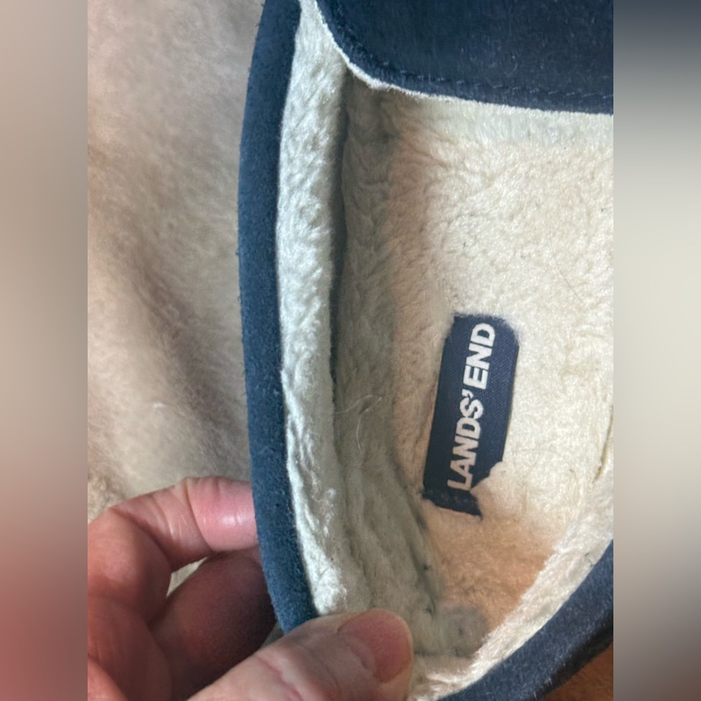 NWOB Lands' End Women's Blue Suede Moccasin Shearling Lined Slippers Size 8 - Picture 14 of 14